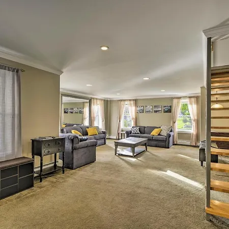 Spacious Home By Finger Lakes And Watkins Glen!
